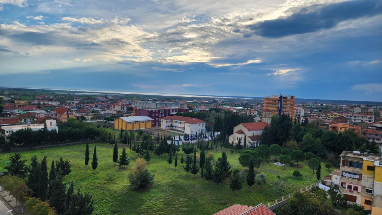 Divjaka Apartments 3 - City Center Dış mekan fotoğraf