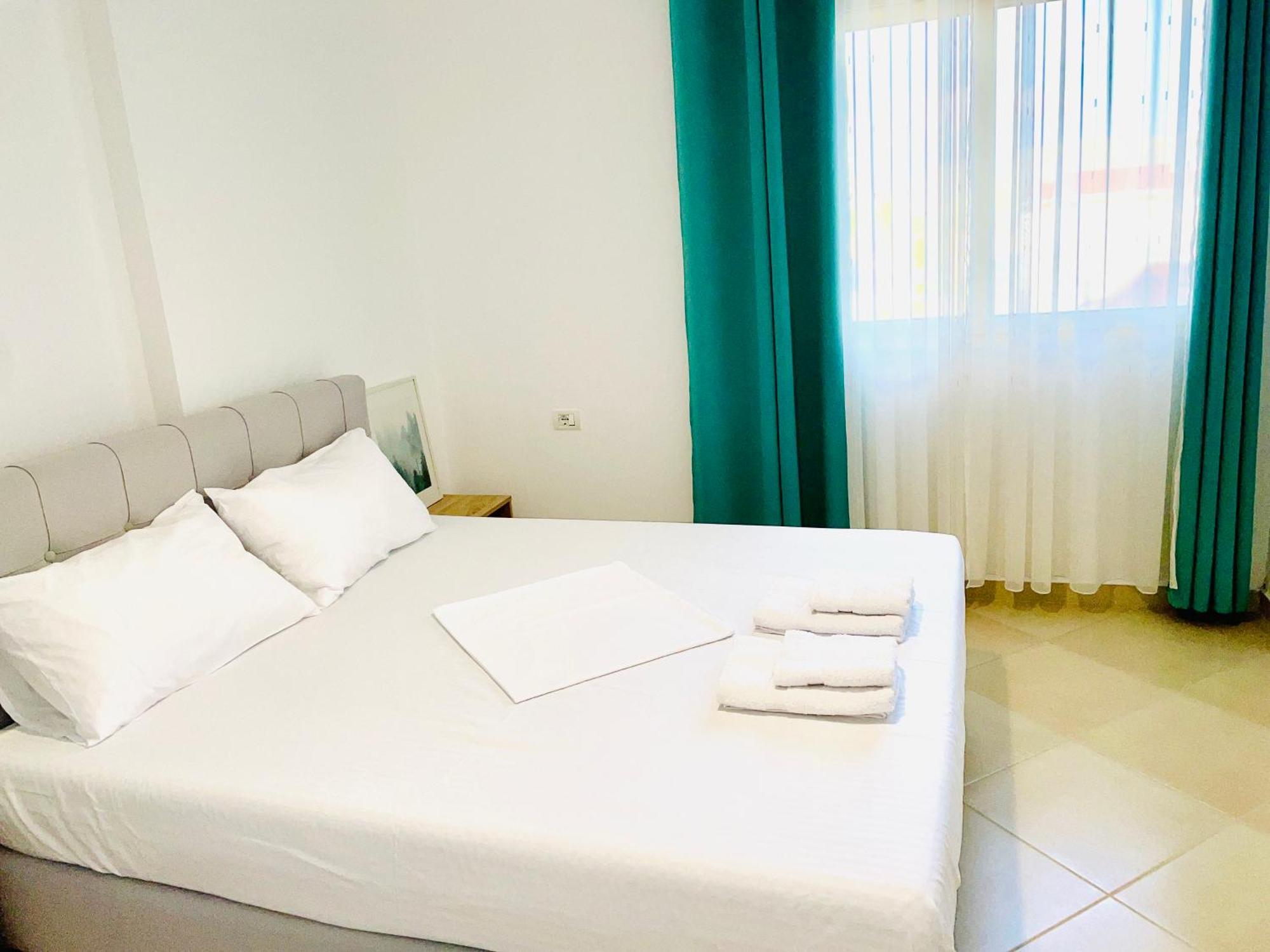 Divjaka Apartments 3 - City Center Dış mekan fotoğraf